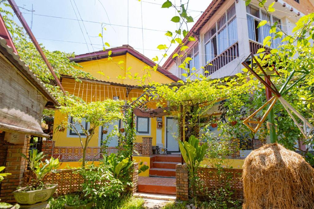 Hue Lotus Homestay Esterno foto